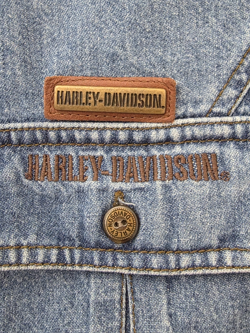 📣 Vintage Y2K Harley-Davidson Denim Shirt 👕 Button Down Embroided Logo XS 😍 - Picture 9 of 11
